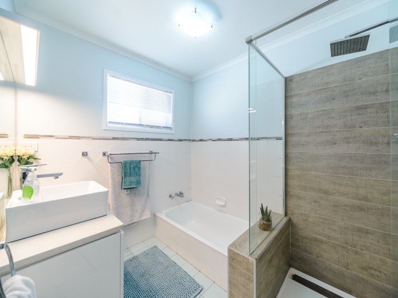 30 Barnard Street, Biggera Waters QLD 4216