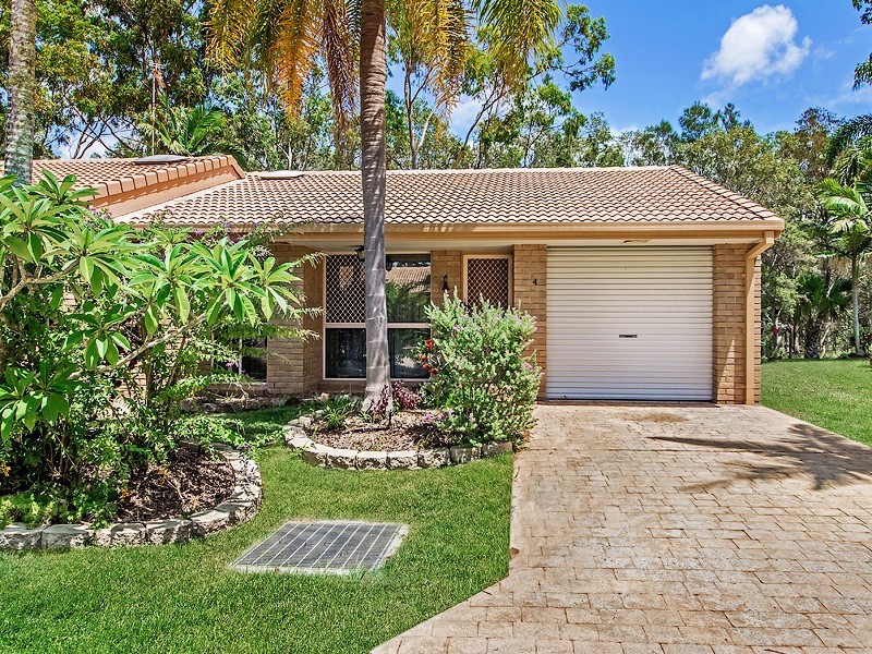 4/138 Hansford Road, Coombabah QLD 4216