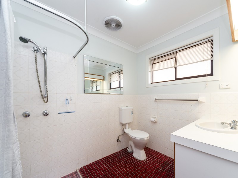 7 Margaroola Avenue, Biggera Waters QLD 4216