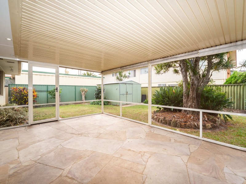 7 Margaroola Avenue, Biggera Waters QLD 4216