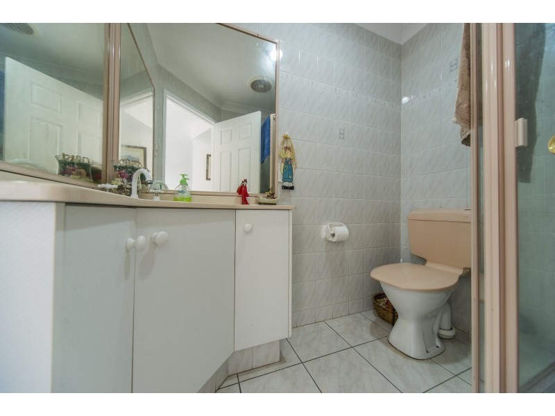 34 Simbai Street, Runaway Bay QLD 4216