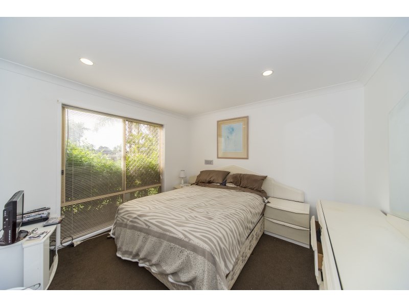 34 Simbai Street, Runaway Bay QLD 4216