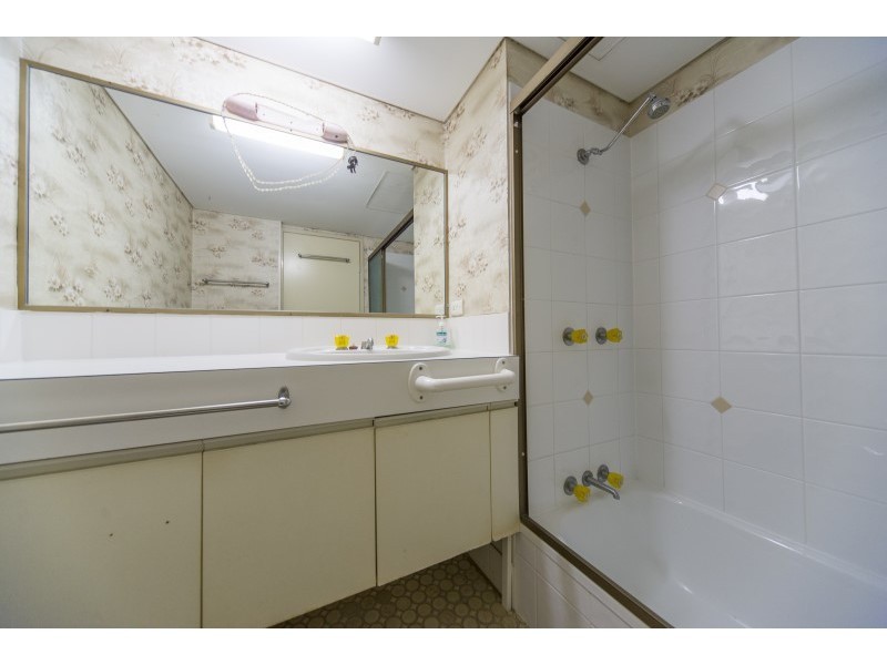 6/540 Marine Parade, Biggera Waters QLD 4216