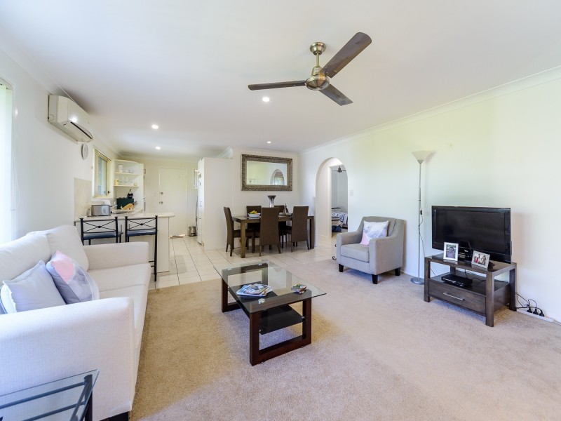 1/35 Milton Avenue, Paradise Point QLD 4216