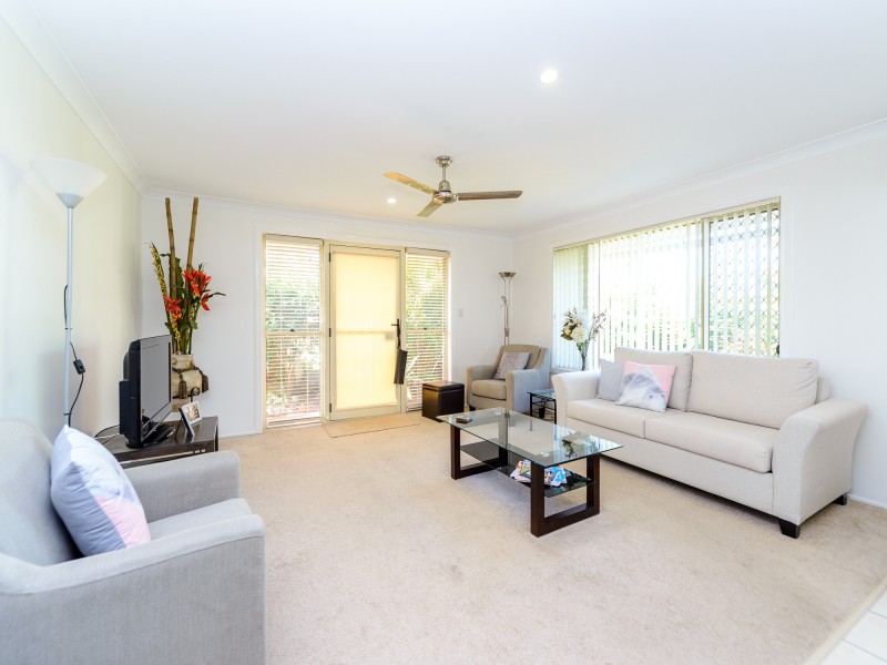 1/35 Milton Avenue, Paradise Point QLD 4216