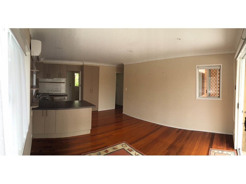 3/8 Labrador Street, Labrador QLD 4215