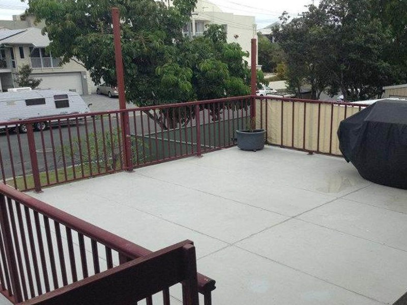 3/8 Labrador Street, Labrador QLD 4215