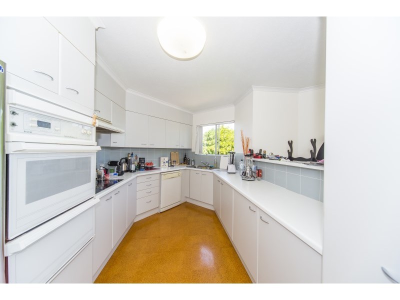 92/1 Lee Road, Runaway Bay QLD 4216