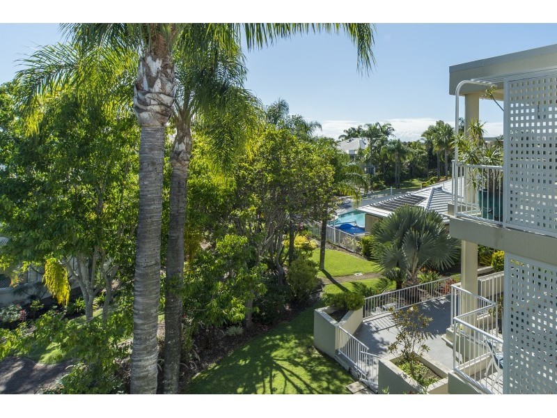 92/1 Lee Road, Runaway Bay QLD 4216