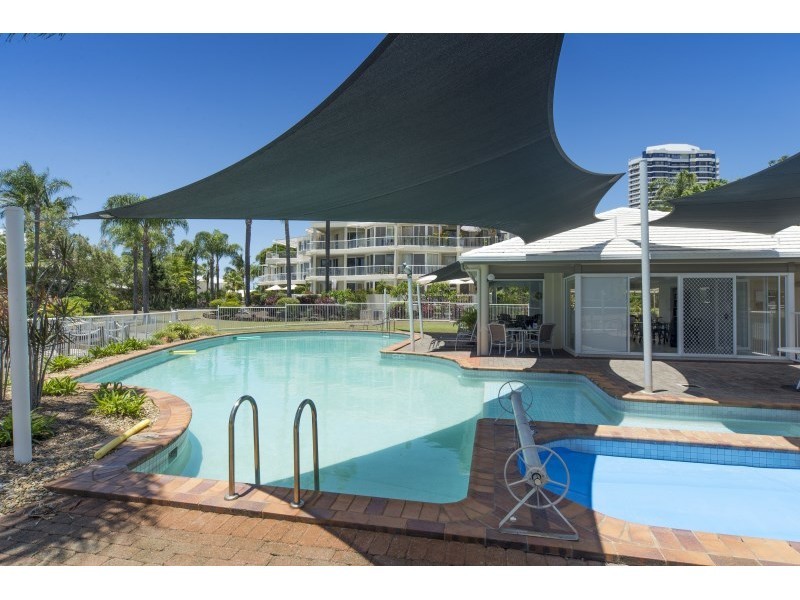 92/1 Lee Road, Runaway Bay QLD 4216