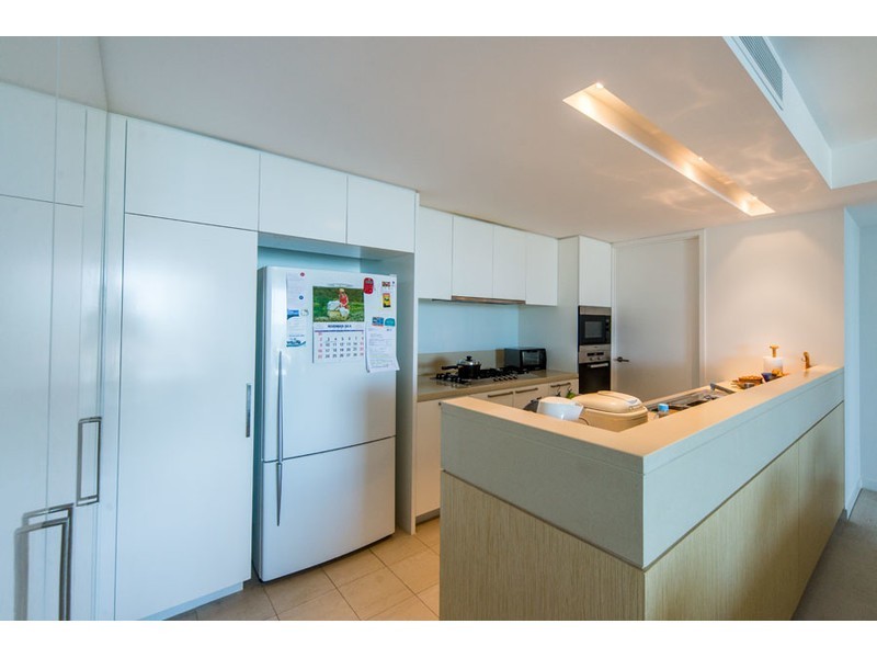 4305/323 Bayview Street, Hollywell QLD 4216