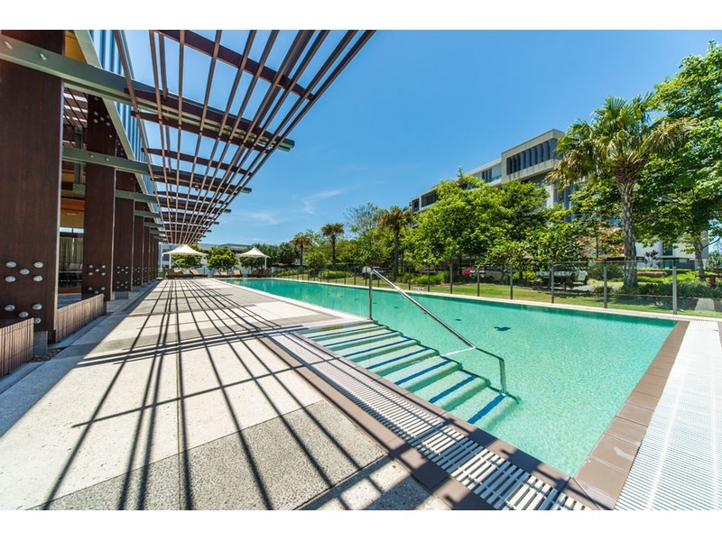 4305/323 Bayview Street, Hollywell QLD 4216