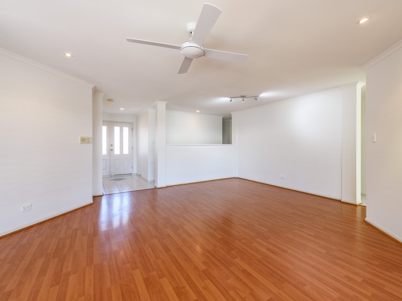 15 Ferricks Court, Upper Coomera QLD 4209