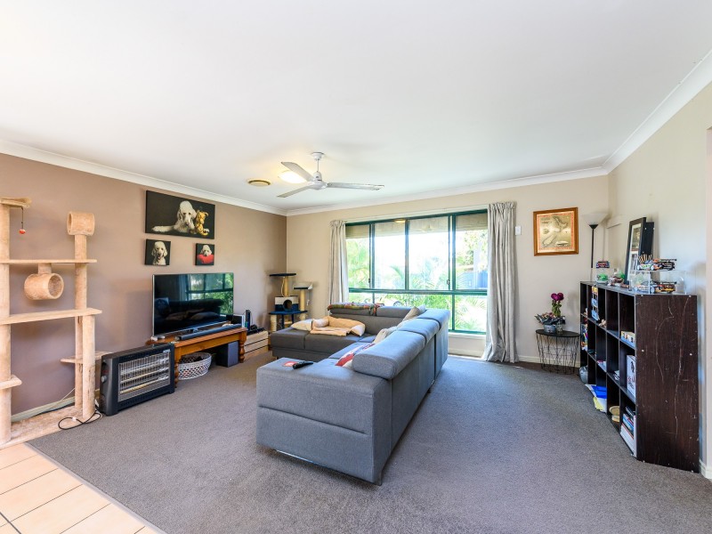5 Oxbridge Chase, Arundel QLD 4214