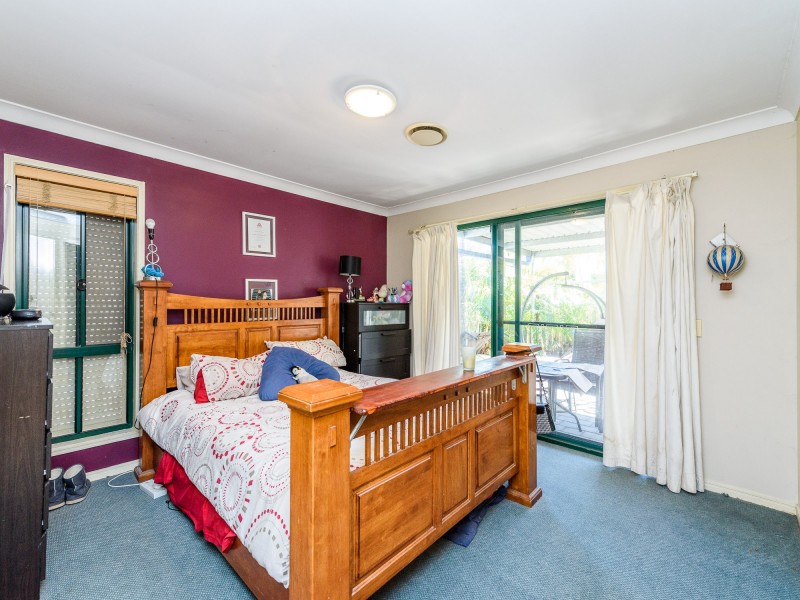 5 Oxbridge Chase, Arundel QLD 4214