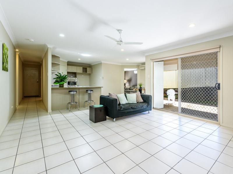 83 Tiger Drive, Arundel QLD 4214
