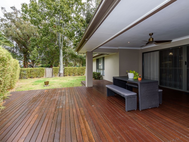 6A Deagon Drive, Runaway Bay QLD 4216