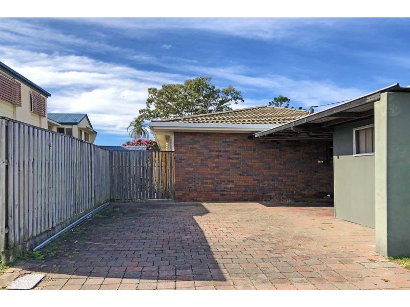 39 Ashbourne Terrace, Biggera Waters QLD 4216