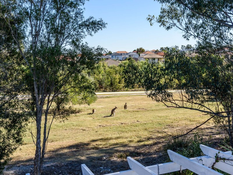 38 Christina Ryan Way, Arundel QLD 4214