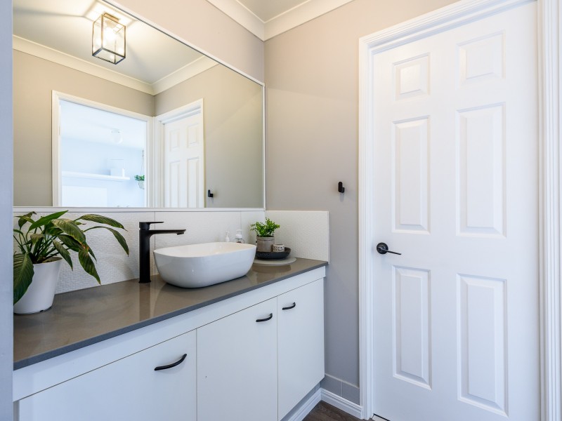 38 Christina Ryan Way, Arundel QLD 4214