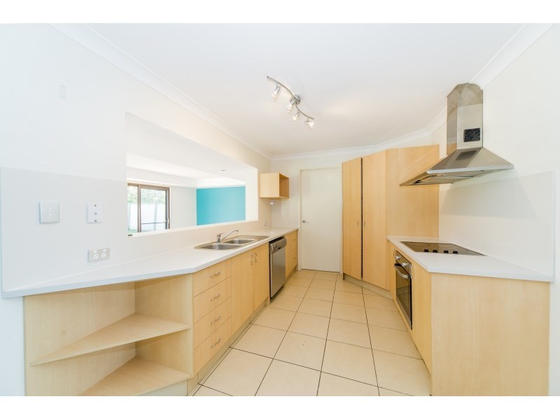 42 Doreen Drive, Coombabah QLD 4216