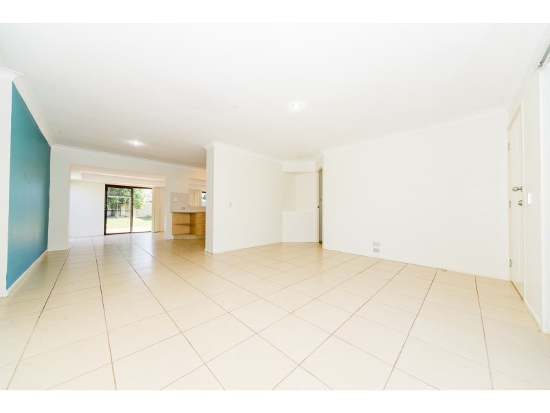 42 Doreen Drive, Coombabah QLD 4216