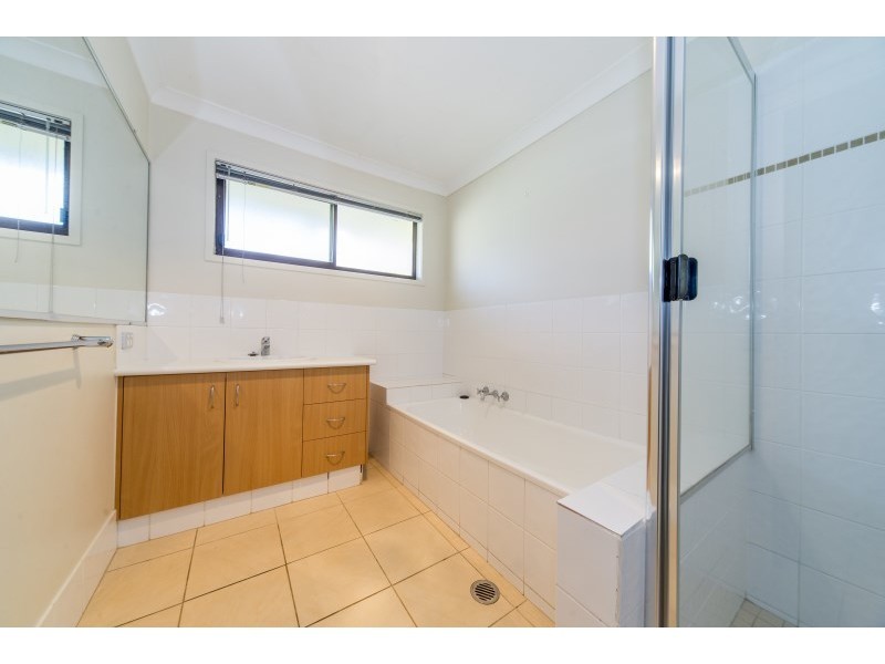 42 Doreen Drive, Coombabah QLD 4216