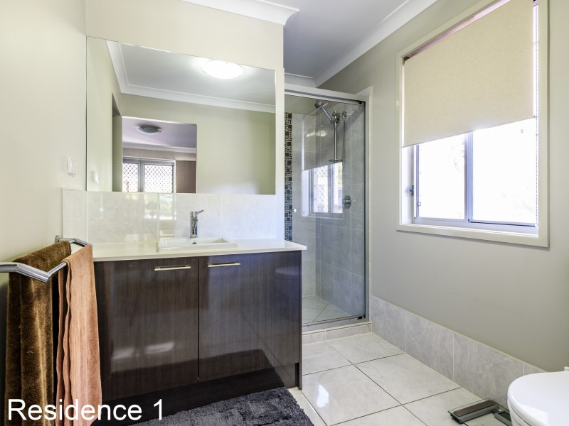 2 Gene Kelly Court, Maudsland QLD 4210