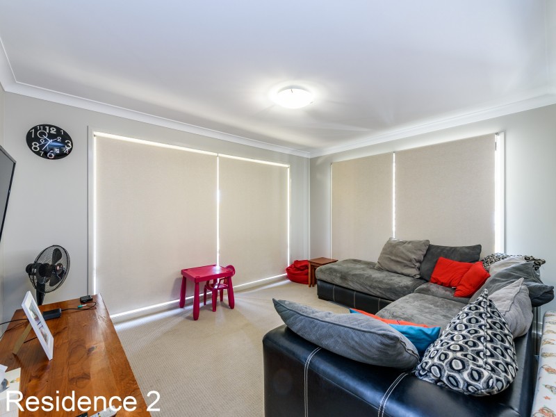 2 Gene Kelly Court, Maudsland QLD 4210