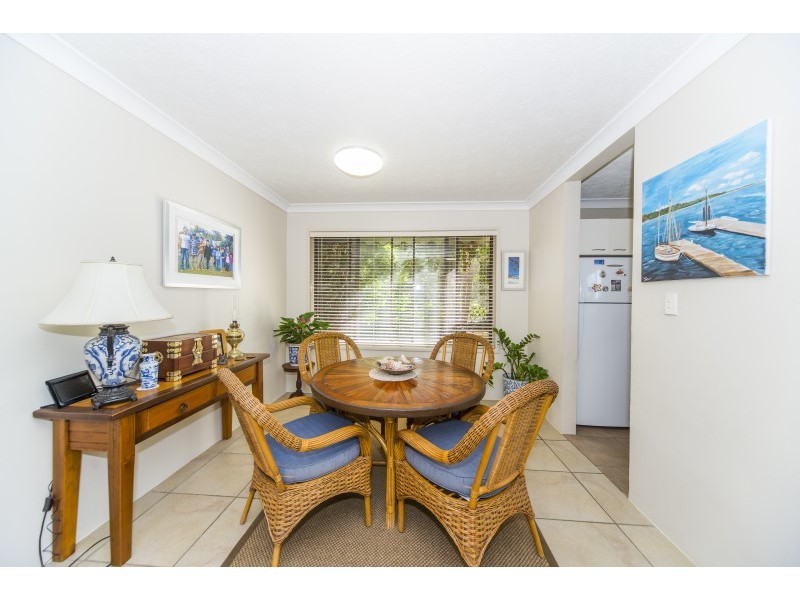 7/6 Broad Street, Labrador QLD 4215