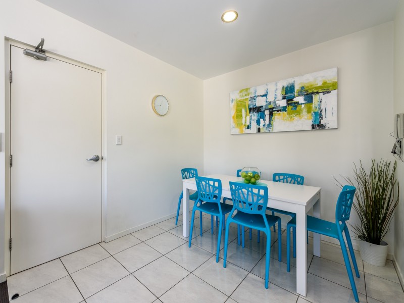 1/43-45 Anembo Street, Surfers Paradise QLD 4217