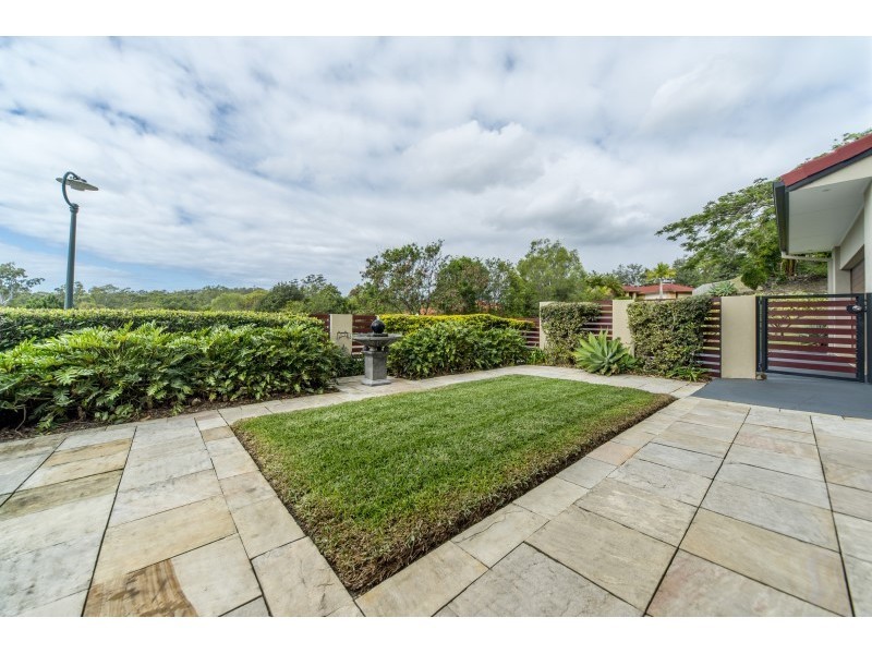 11 McNamara Court, Oxenford QLD 4210