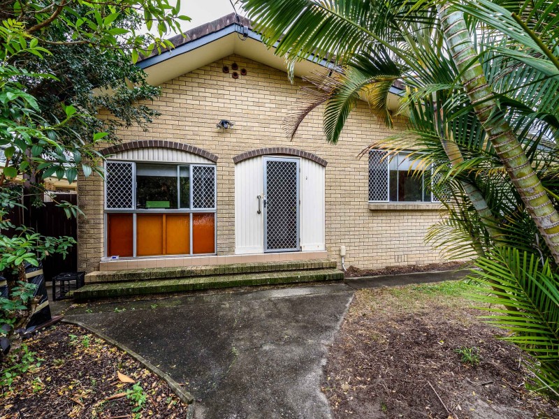 15 Cawthray Street, Biggera Waters QLD 4216