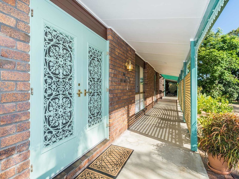 31 Helensvale Road, Helensvale QLD 4212