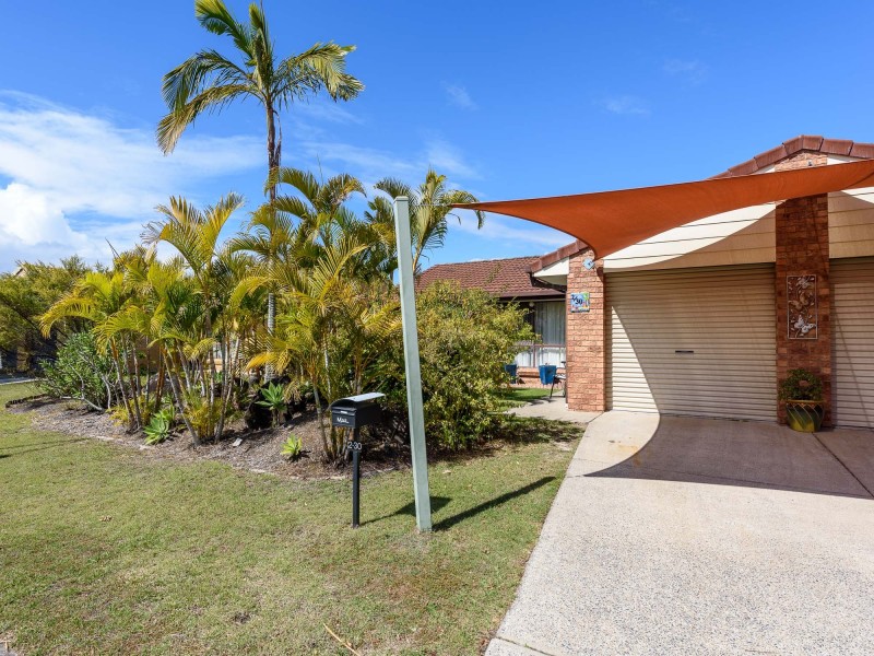 2/30 Kangaroo Avenue, Coombabah QLD 4216