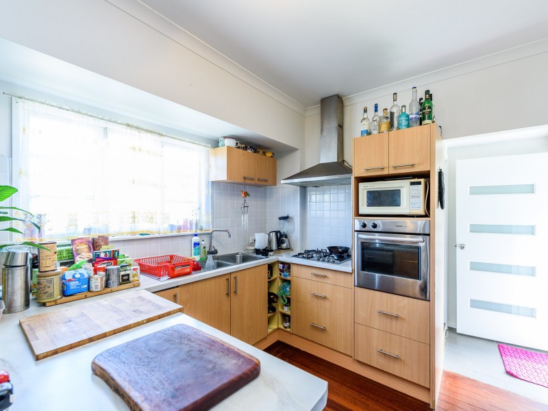 52 Beale Street, Southport QLD 4215