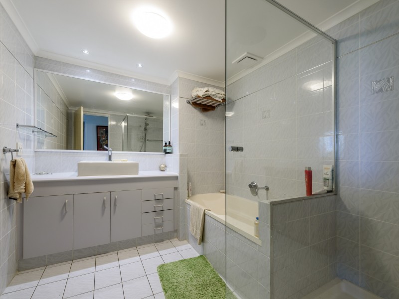 6/41A Broadwater Street, Runaway Bay QLD 4216