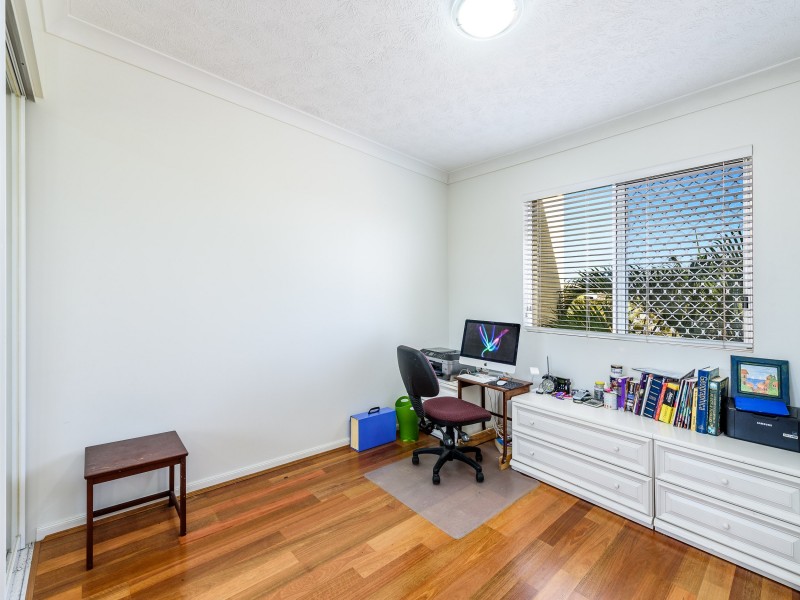 6/41A Broadwater Street, Runaway Bay QLD 4216