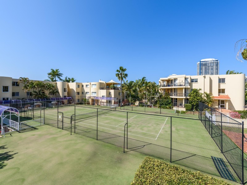 6/41A Broadwater Street, Runaway Bay QLD 4216