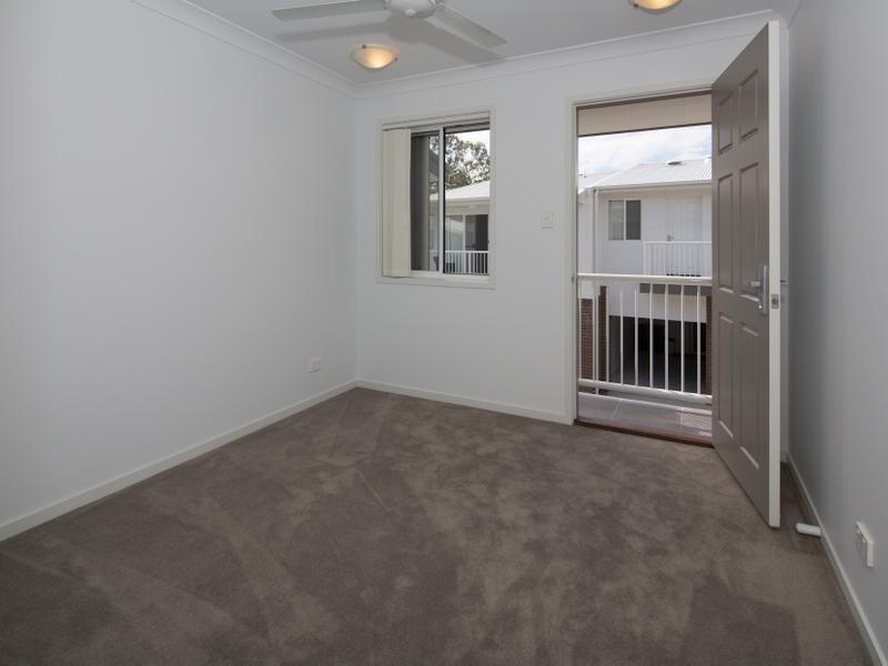 12/22 Yulia Street, Coombabah QLD 4216