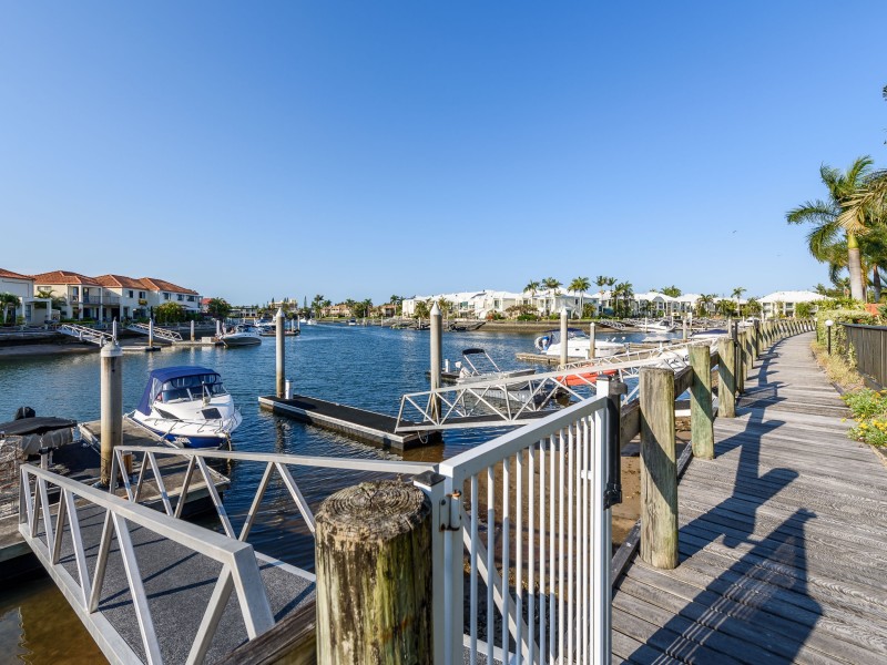 28/75 Morala Avenue, Runaway Bay QLD 4216