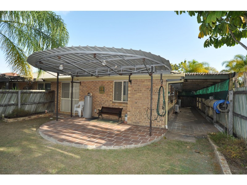 1/5 Jessica Court, Arundel QLD 4214