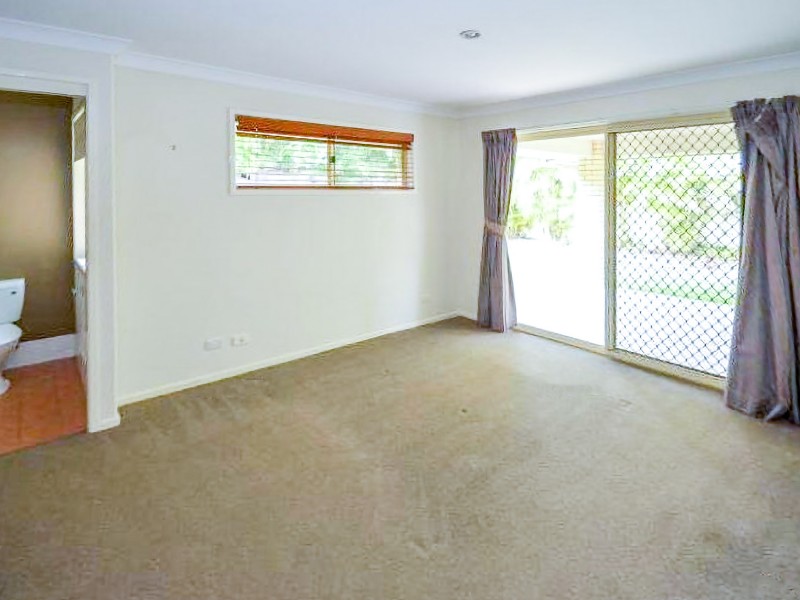 5 O’Brien Court, Arundel QLD 4214