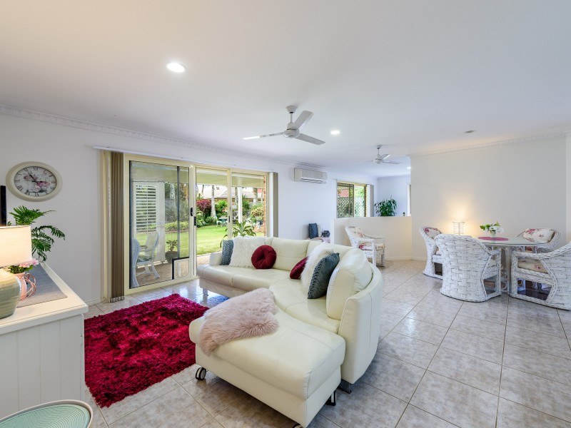 24 Arlene Park Terrace, Helensvale QLD 4212