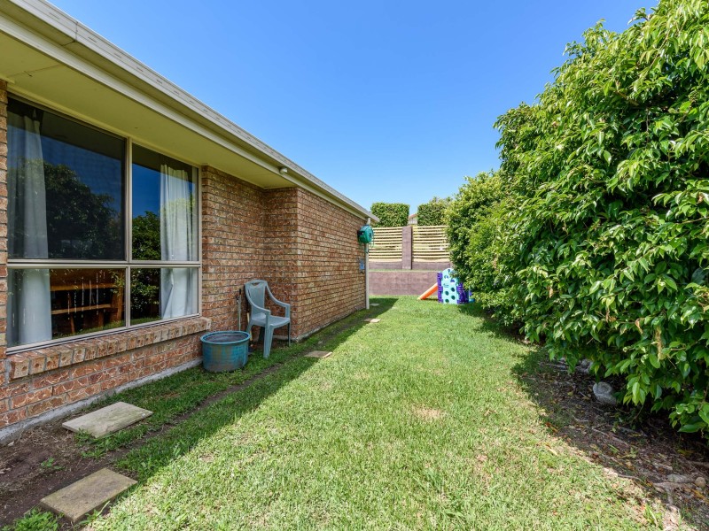 11 Maui Crescent, Oxenford QLD 4210
