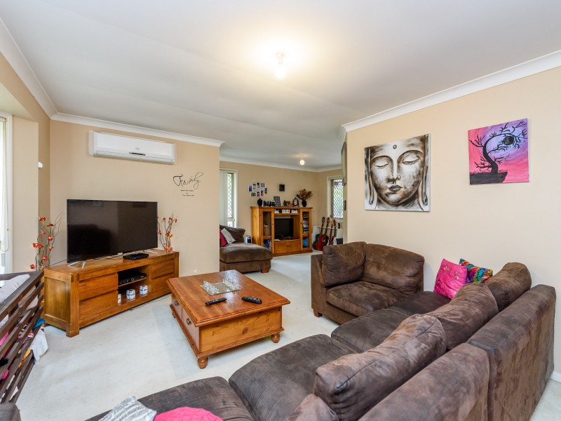 105 Henry Cotton Drive, Parkwood QLD 4214