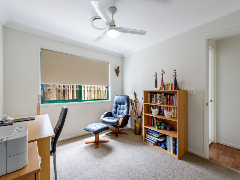 1/133 Bayview Street, Runaway Bay QLD 4216