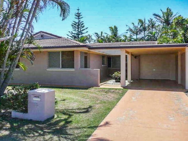 15 Shoveller Avenue, Paradise Point QLD 4216
