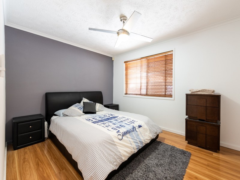 1/16 Madang Crescent, Runaway Bay QLD 4216