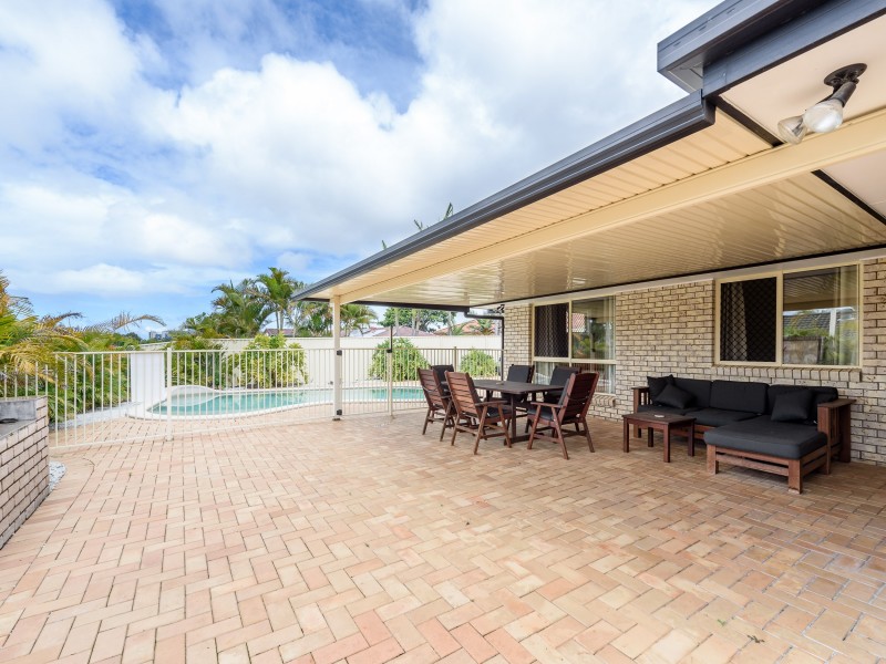 54 Inverness Way, Parkwood QLD 4214